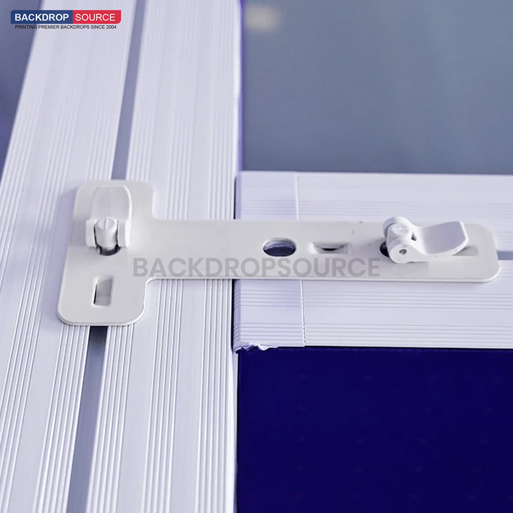 Backlit SEG Booth Kit with Divider Wall, Sidewall & Counter
